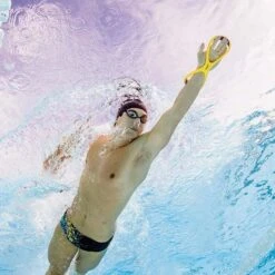 FINIS Forearm Fulcrum Positioner -Swimming Gear Shop 1.05.028 2 1