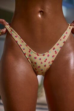 Micro Low Dipped Cheeky Bottom In Yellow Fruit Print