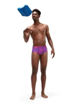 Speedo Allover Digital 13.5cm Briefs - Bondi Night Floral -Swimming Gear Shop tumbnail 3ef57a5a 7fd2 4b61 8658 10d5870f63ad